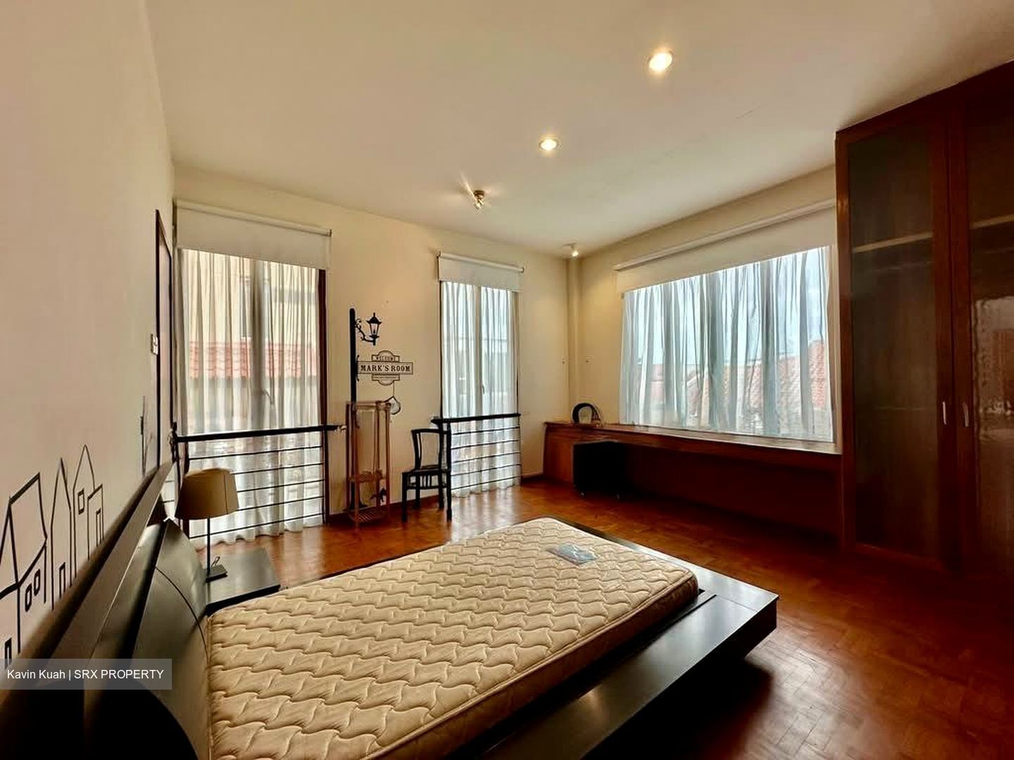 Eastwood Drive (D16), Semi-Detached #529482471